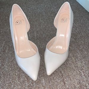 Women’s Beige Heels